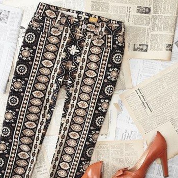 #JN16 NWOT PILCRO STET AZTEC PRINT CORDS - Picture 1 of 6